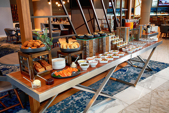 Buffet 2020-49_Tasterz_Arezzo Brushed_Paleo_Modern Coupe_Square Cassolettes_Serena Rice Bowls_Tongs